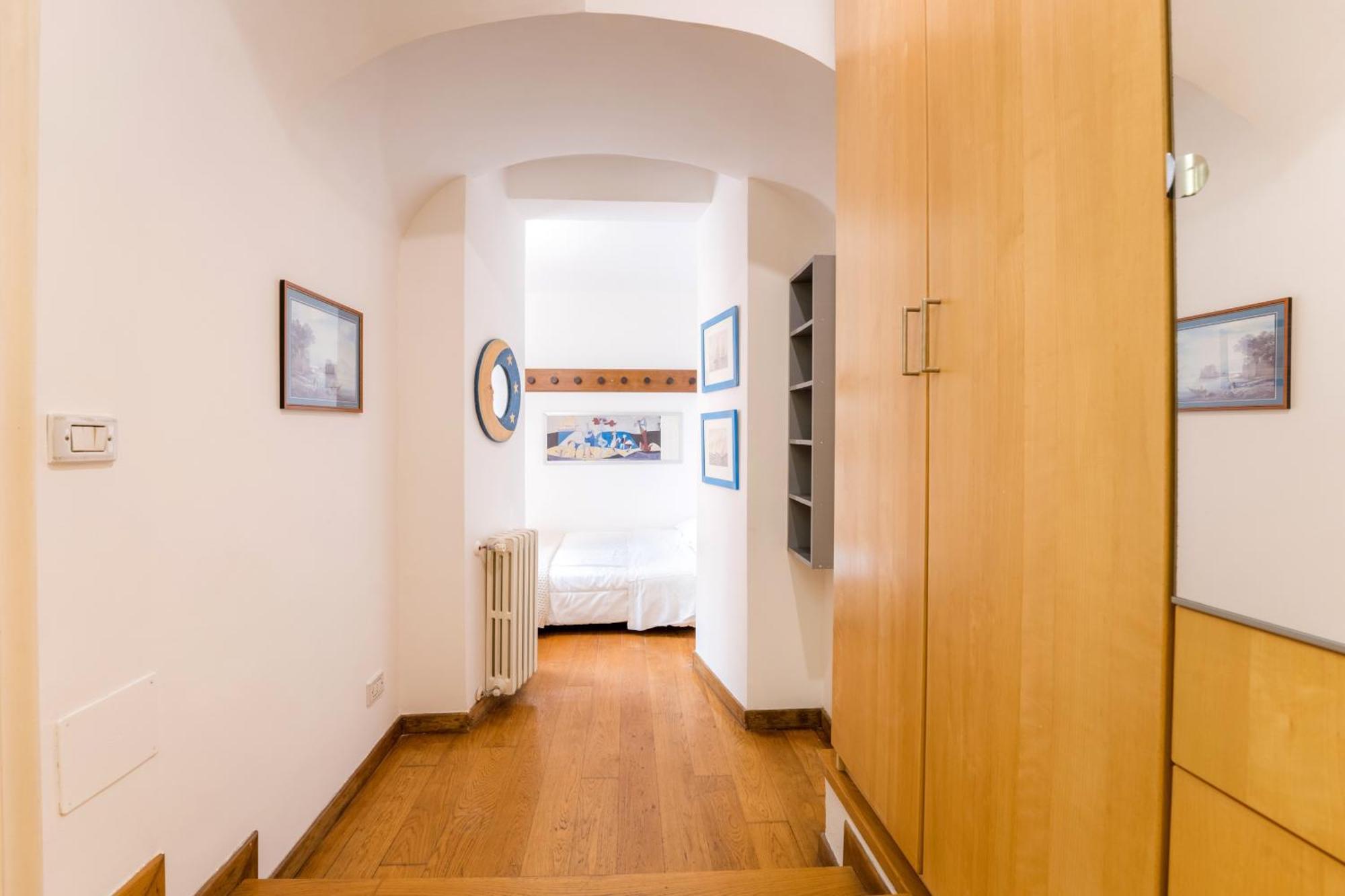 The British Corner, Cozy Loft With Garden 10 Min From Center Lejlighed