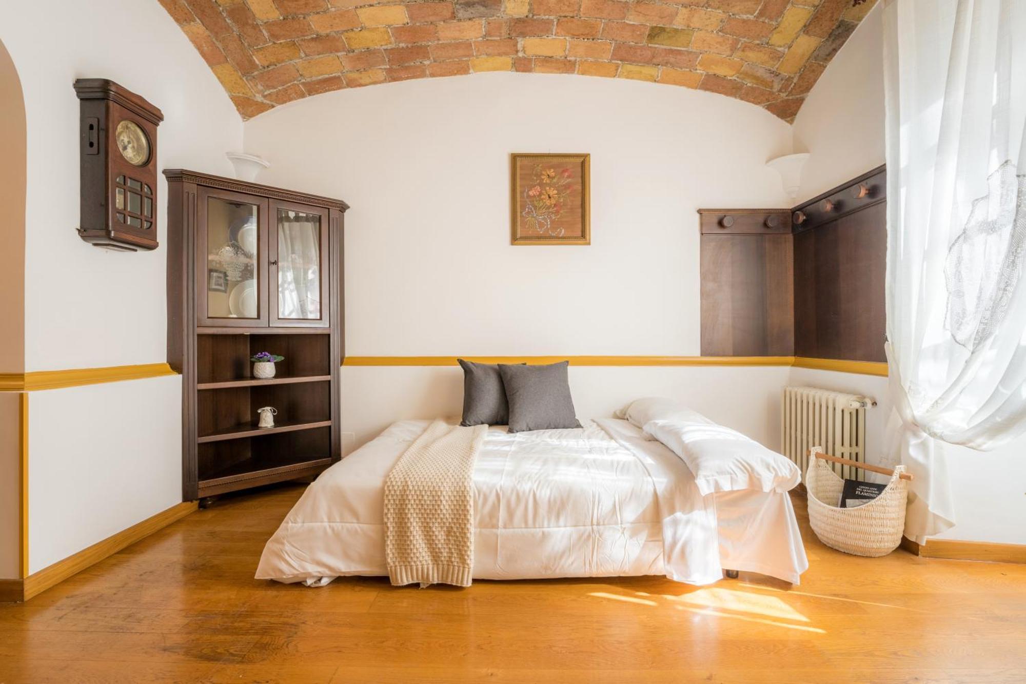 Lejlighed The British Corner, Cozy Loft With Garden 10 Min From Center